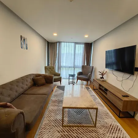 1 Bedroom In Prime Near Pullman Daire İstanbul