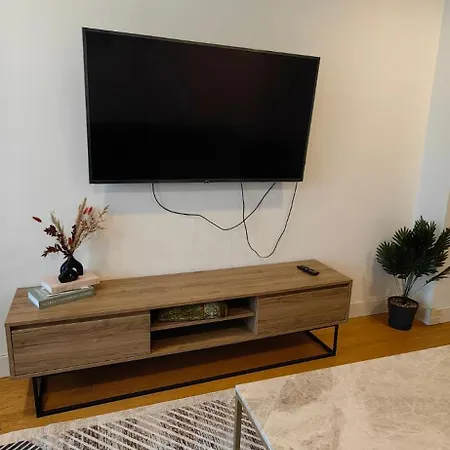 דירה 1 Bedroom In Prime Near Pullman